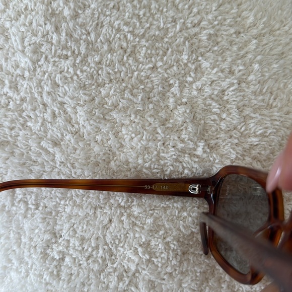 VEHLA square tinted sunglasses Brown Tortoiseshell - Picture 3 of 3